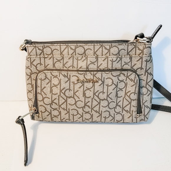 Calvin Klein CK crossbody, tan and brown bag 10.25" wide x 7" high CA 57151